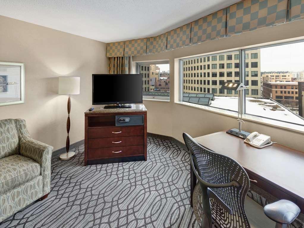 Doubletree By Hilton St Paul Downtown Ξενοδοχείο Saint Paul Δωμάτιο φωτογραφία